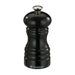 Zassenhaus_Berlin_kiiltava_musta_pippurimylly_12cm