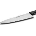 Arcos_kokkiveitsi_25_cm