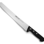 Arcos_kondiittoriveitsi_25_cm