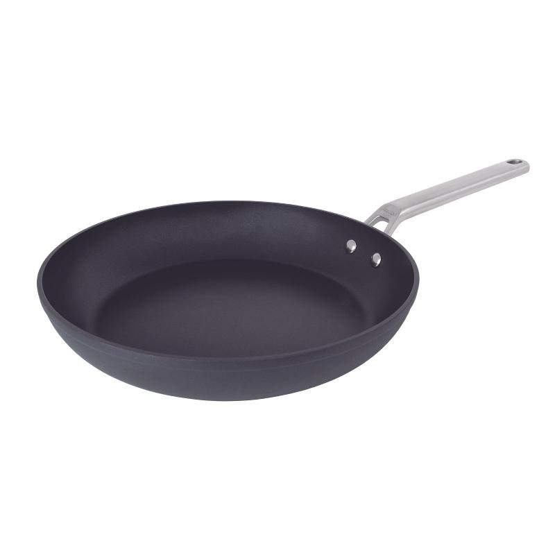 Pinnoitettu paistinpannu