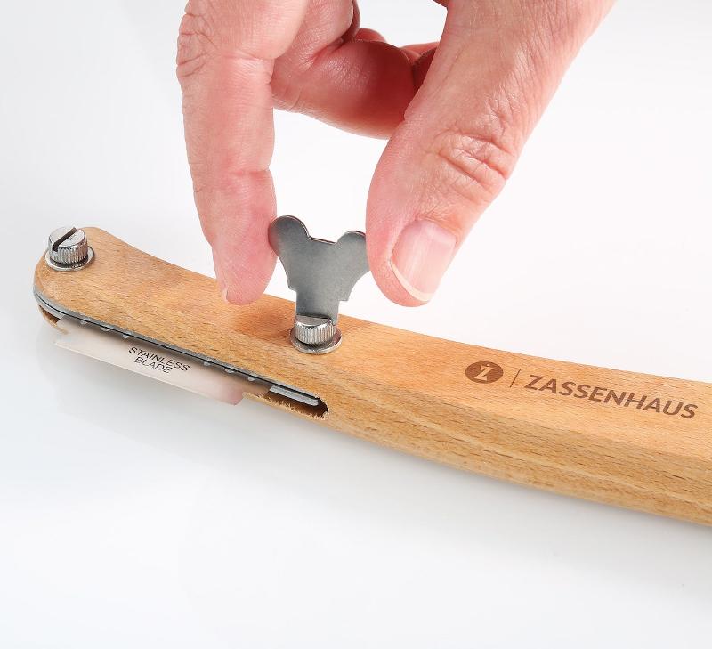 Zassenhaus_puukahvainen_leipurintera