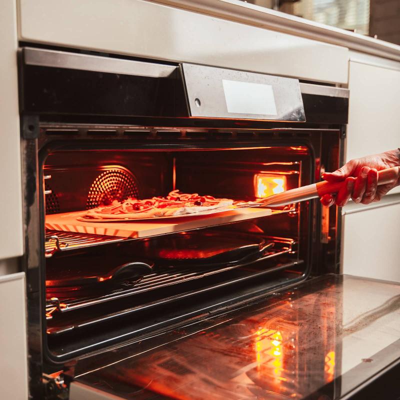 Ibili_pizzakivi_telineella_36x41cm