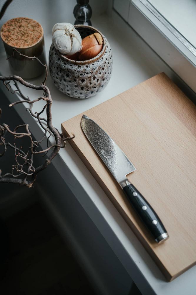 Chez_Marius_puinen_leikkuulauta_25_x_35cm__pyokki