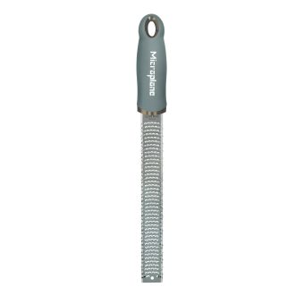 microplane raastin
